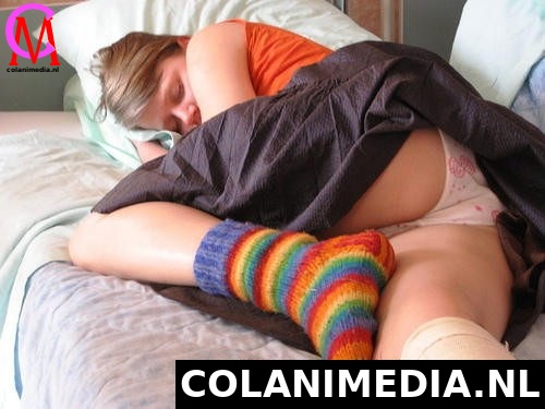 colanimedia.nl-tienermeiden-dronken-sletjes-005.jpg